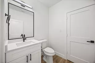 1807 Waco St, Dayton, TX 77535 - Photo 11