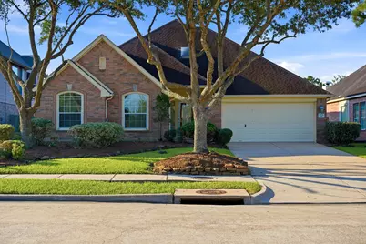 1279 Ocean Manor Lane, League City, TX 77573 - Photo 3