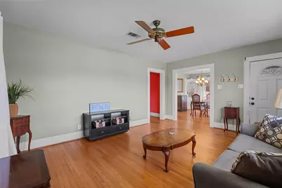 5017 Avenue N 1/2, Galveston, TX 77551 - Photo 7