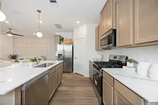 2611 McHenry Lndg Ln, Houston, TX 77051 - Photo 9