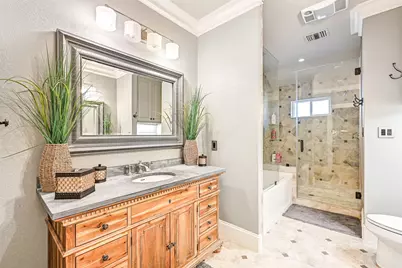 4107 W Bayside Way, Jamaica Beach, TX 77554 - Photo 31