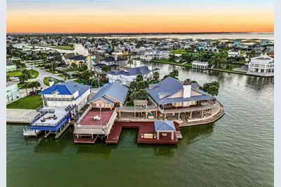 4107 W Bayside Way, Jamaica Beach, TX 77554 - Photo 1
