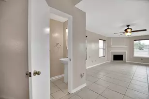 2939 Sailors Moon Dr, Friendswood, TX 77546 - Photo 23