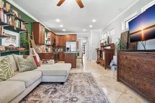 410 Peach St, Tomball, TX 77375 - Photo 7