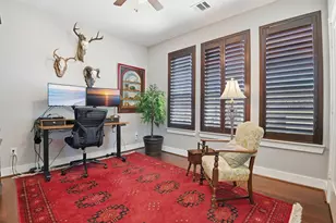410 Peach St, Tomball, TX 77375 - Photo 19