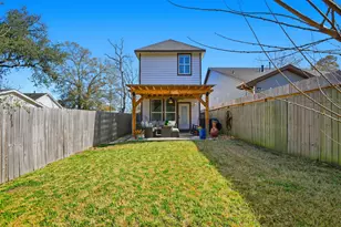410 Peach St, Tomball, TX 77375 - Photo 29