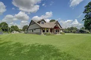 18207 E Cypress Hill Cir, Cypress, TX 77433 - Photo 5