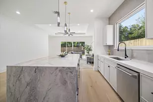 6634 Sylvan St, Houston, TX 77023 - Photo 13