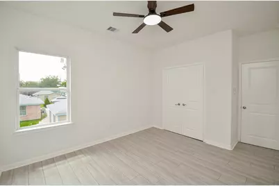 8630 Scott Street, Houston, TX 77051 - Photo 17