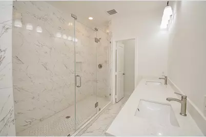8630 Scott Street, Houston, TX 77051 - Photo 27