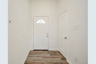 8630 Scott Street, Houston, TX 77051 - Photo 5