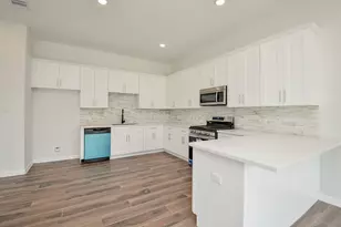 8630 Scott St, Houston, TX 77051 - Photo 13