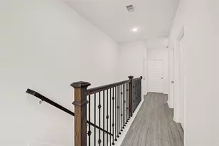 8630 Scott St, Houston, TX 77051 - Photo 17