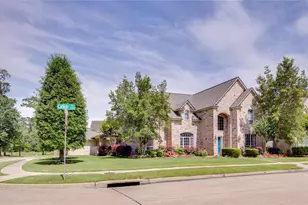 4214 Carlisle Ct Ct, Baytown, TX 77521 - Photo 5