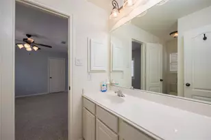 4214 Carlisle Ct Ct, Baytown, TX 77521 - Photo 35