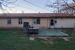 4111 Belmede Dr, Wichita, TX 76302 - Photo 11