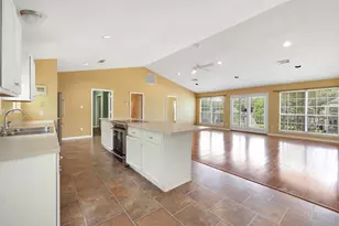 360 Holiday Ln, Coldspring, TX 77331 - Photo 13