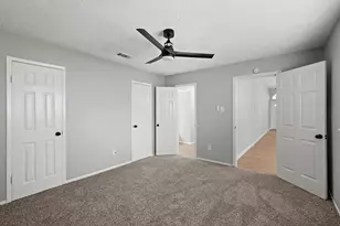 7215 Trogon Ln, Houston, TX 77083 - Photo 11