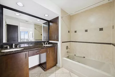 3350 McCue Road #2201, Houston, TX 77056 - Photo 15