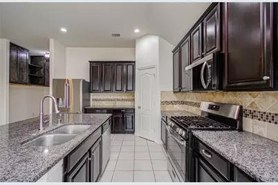 17702 Jacobs Ladder Court, Tomball, TX 77377 - Photo 13