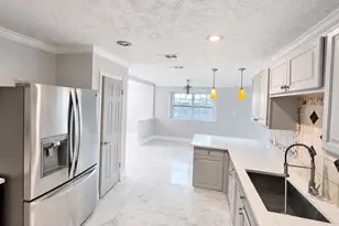15719 Red Springs Dr, Houston, TX 77082 - Photo 11