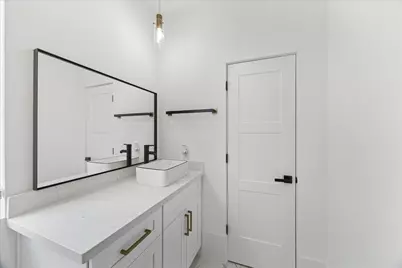 9233 Madera Road, Houston, TX 77078 - Photo 21