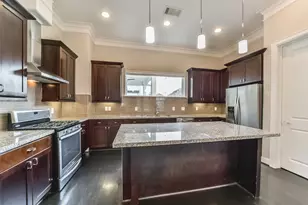 5635 Kiam St, Houston, TX 77007 - Photo 11
