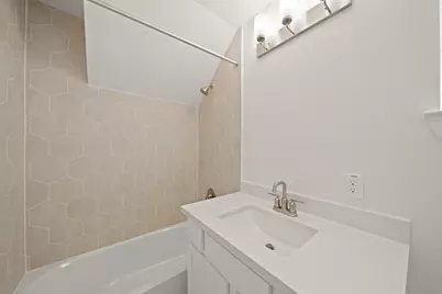 13305 Moncloa Drive, Houston, TX 77047 - Photo 5