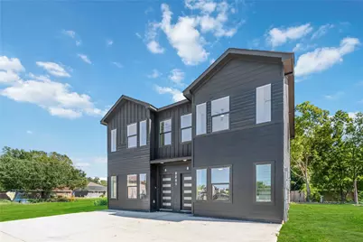 8201 Calhoun Street #A/B, Houston, TX 77033 - Photo 3