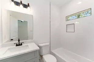 8201 Calhoun St, Houston, TX 77033 - Photo 21