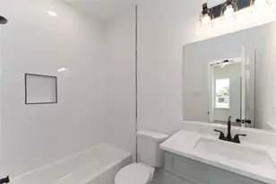 8201 Calhoun St, Houston, TX 77033 - Photo 17