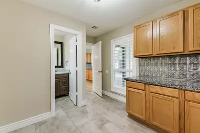 3911 Cherry Forest Drive, Houston, TX 77088 - Photo 17