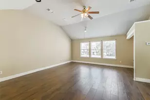 3911 Cherry Forest Dr, Houston, TX 77088 - Photo 33