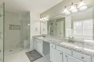 3911 Cherry Forest Dr, Houston, TX 77088 - Photo 29