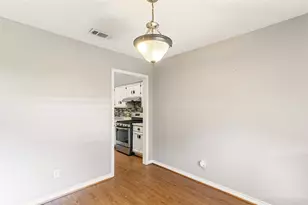 14 Sarita Rd, Angleton, TX 77515 - Photo 11