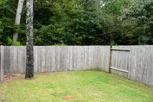 32 Woodland Hills Dr, Conroe, TX 77303 - Photo 15