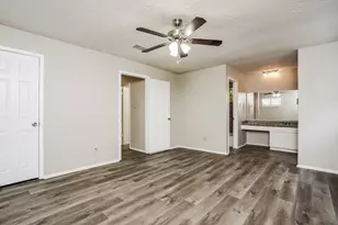 6403 Bazel Brook Dr, Houston, TX 77489 - Photo 11