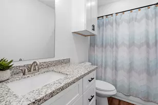 8019 Elbert St, Houston, TX 77028 - Photo 17