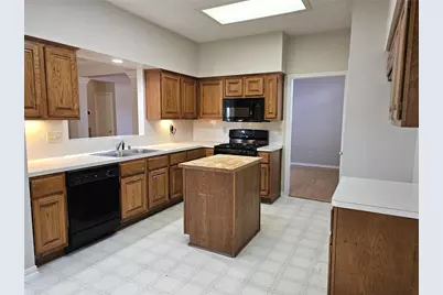 14310 Windsor Oaks Lane, Houston, TX 77062 - Photo 7