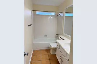 16806 Ashmoor Way, Houston, TX 77058 - Photo 15