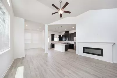 4994 Caranza Court, Rosharon, TX 77583 - Photo 9