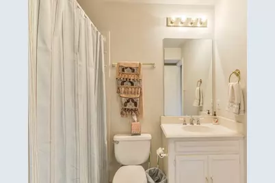 6409 Prague Street, Houston, TX 77007 - Photo 9