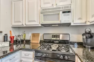 6409 Prague St, Houston, TX 77007 - Photo 11