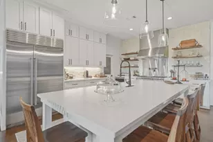 1094 Dunlavy Rd, Cat Spring, TX 78933 - Photo 9