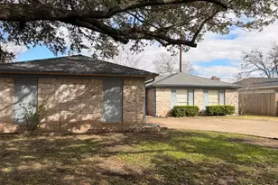 13722 Burgoyne Rd, Houston, TX 77077 - Photo 11