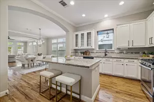 1013 E 27th St, Houston, TX 77009 - Photo 9