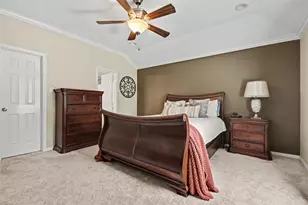 213 Rippling Creek Ln, Alvin, TX 77511 - Photo 11