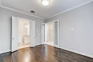 1215 W 24th St, Houston, TX 77008 - Photo 5