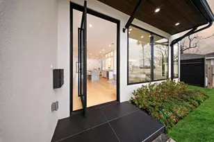 6510 Sivley St, Houston, TX 77055 - Photo 3