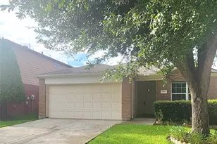14914 Sugarhollow Dr, Sugar Land, TX 77498 - Photo 1